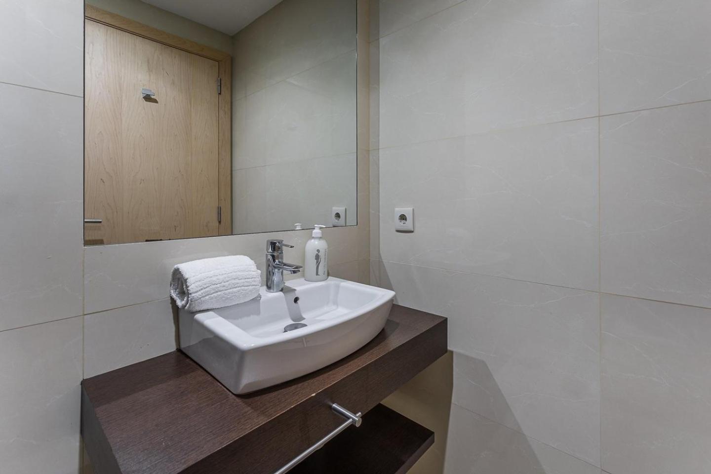 Guestready - Artsy Apartment ポルト エクステリア 写真